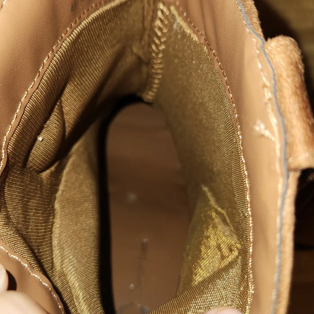 JOURNEE COLLECTION Women’s Becker Pointed Toe Stacked Western Booties, 9.5 - Picture 10 of 14